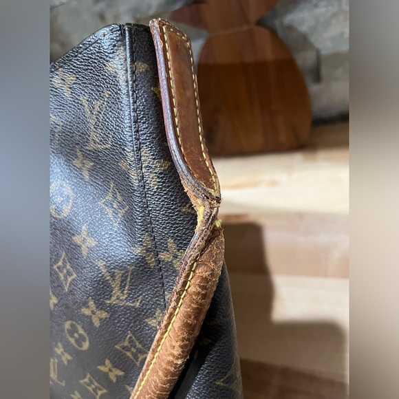 Louis Vuitton monogram looping bag - Picture 5 of 10